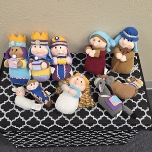 Hobby Lobby Plush Nativity 10-Pc Christmas Set Holy Family 3 Wise Men Angel More